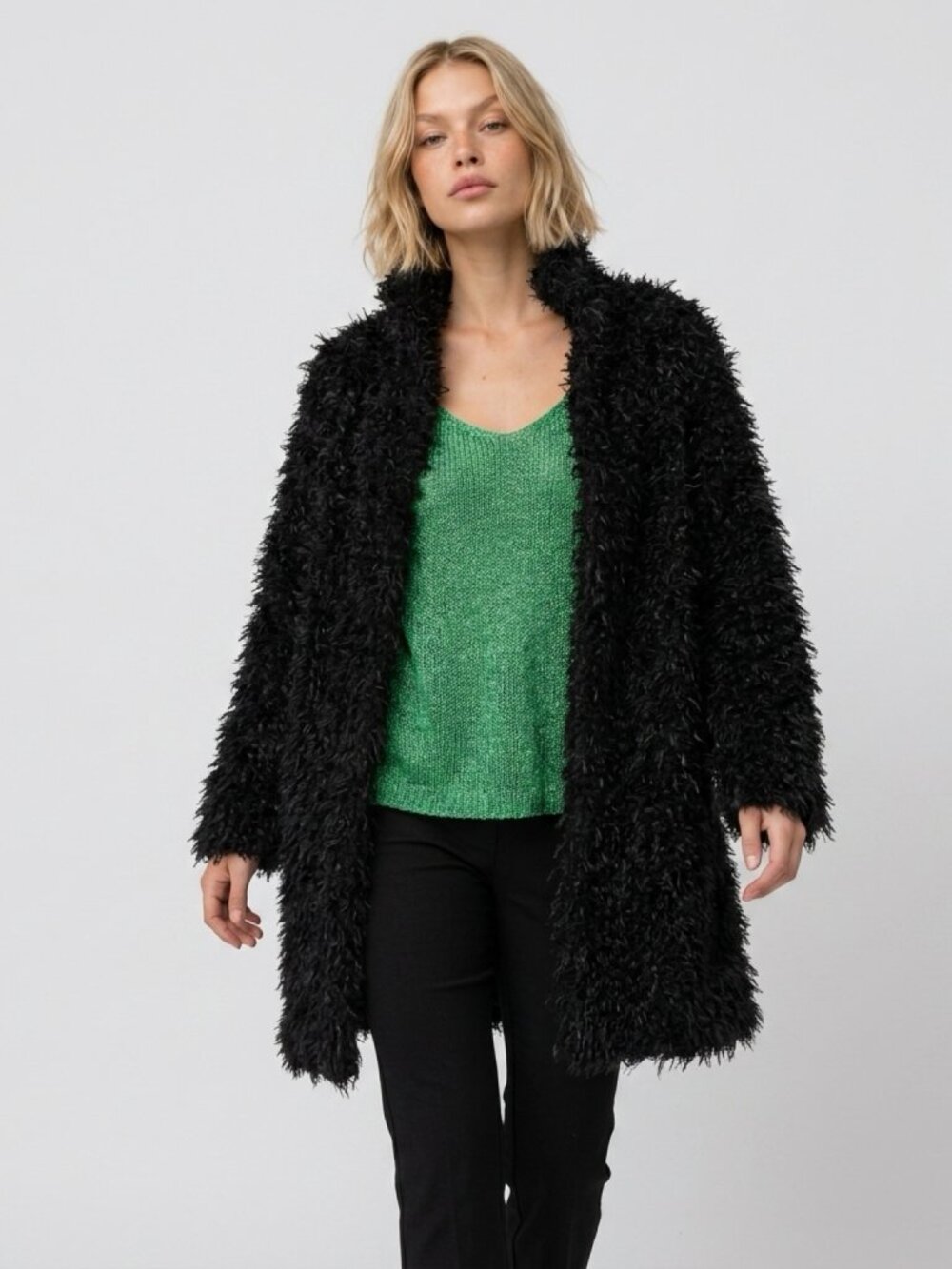 Witchery Shaggy Faux Fur Coat Size S, fits M as well